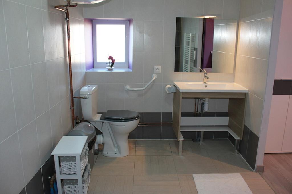 Le Domaine Du Luth Villa Quincay Room photo