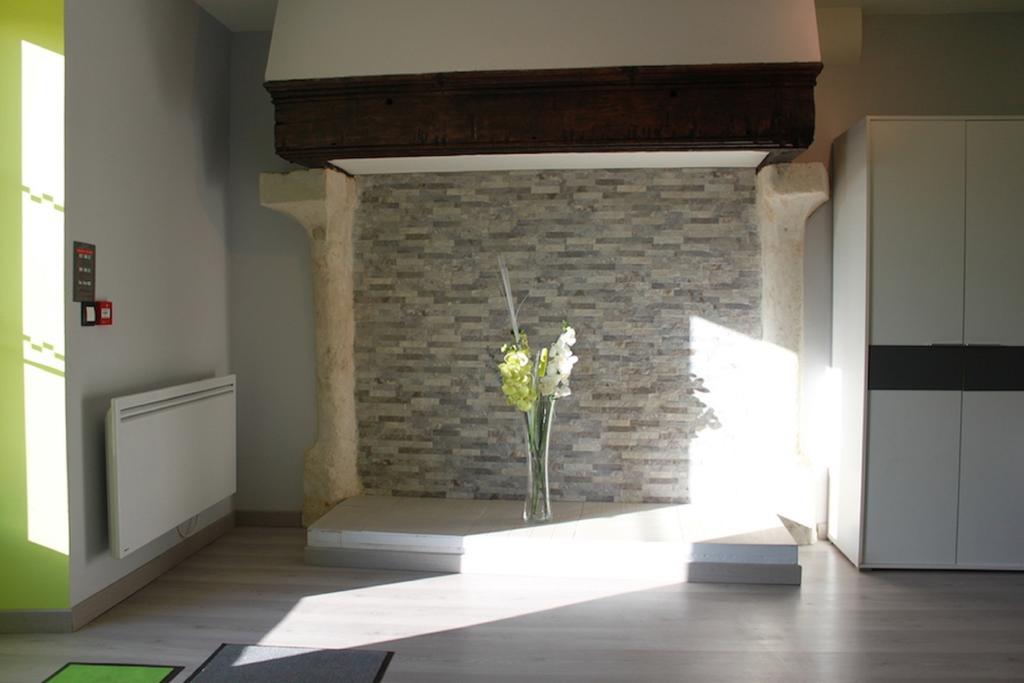 Le Domaine Du Luth Villa Quincay Room photo
